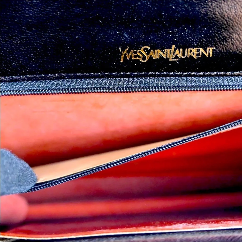 YVES SAINT LAURENT Vintage Shoulder Bag Leather Black w/cover bag P2407J602​​​ - Picture 16 of 16